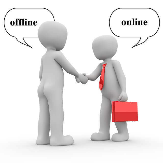ออฟไลน์และออนไลน์เราร่วมมือกัน ออฟไลน์และออนไลน์เราร่วมมือกัน